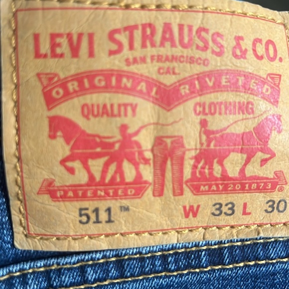 Levi’s men 511 medium wash jeans never worn - Picture 7 of 7